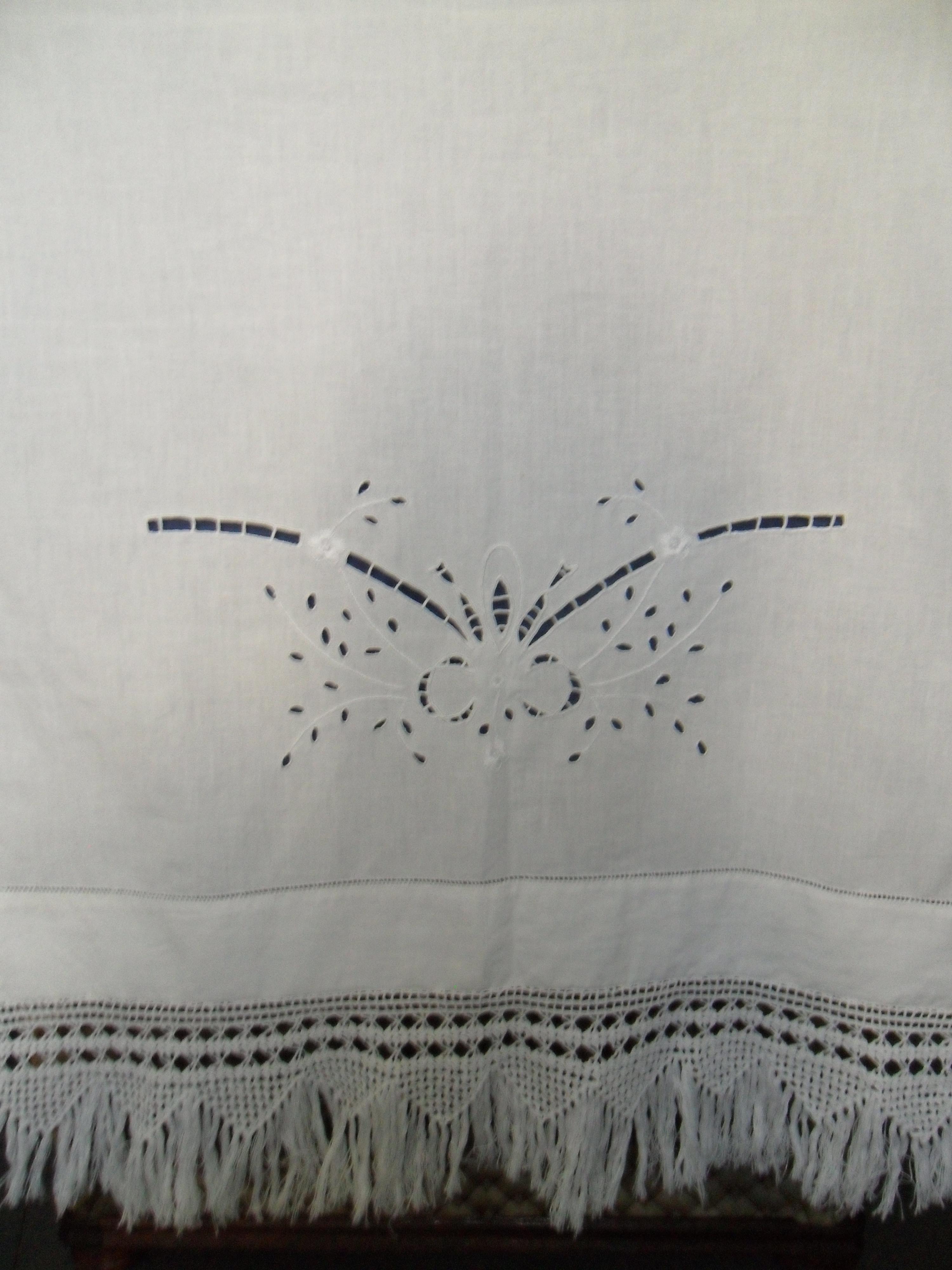 Bordado Inglês Bordados Tradicionais